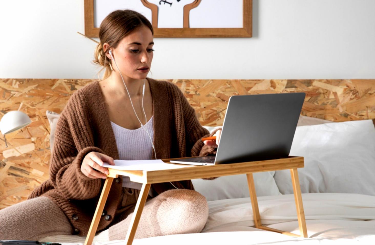 Пример детализированного финансового анализа расходов компании с разбивкой по категориям и периодам