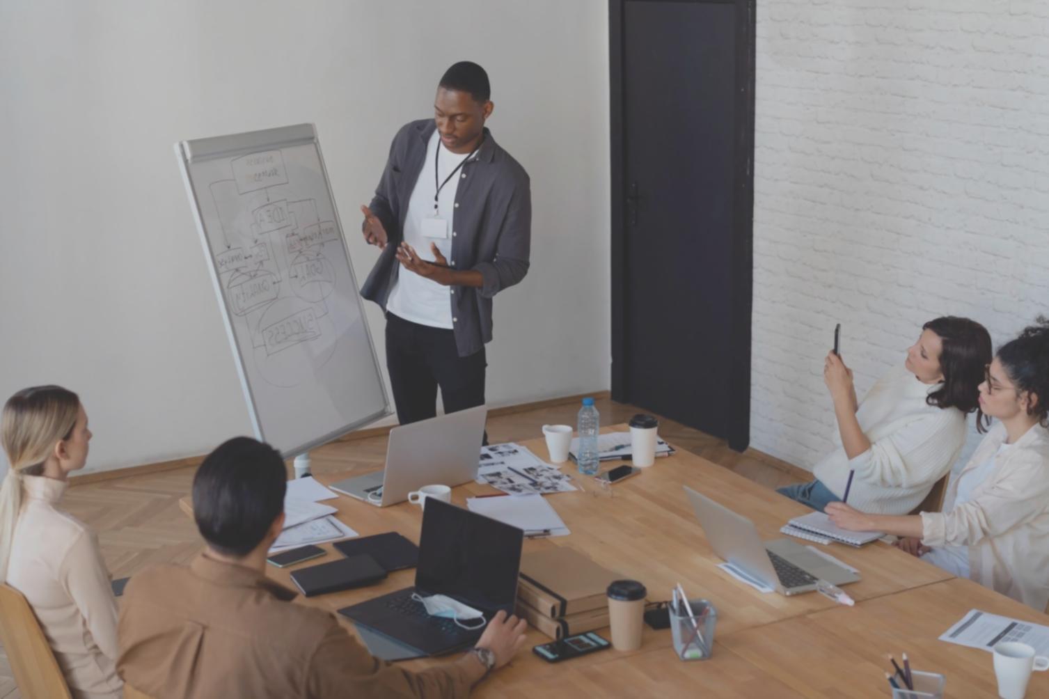 Процесс финансового планирования и анализа данных